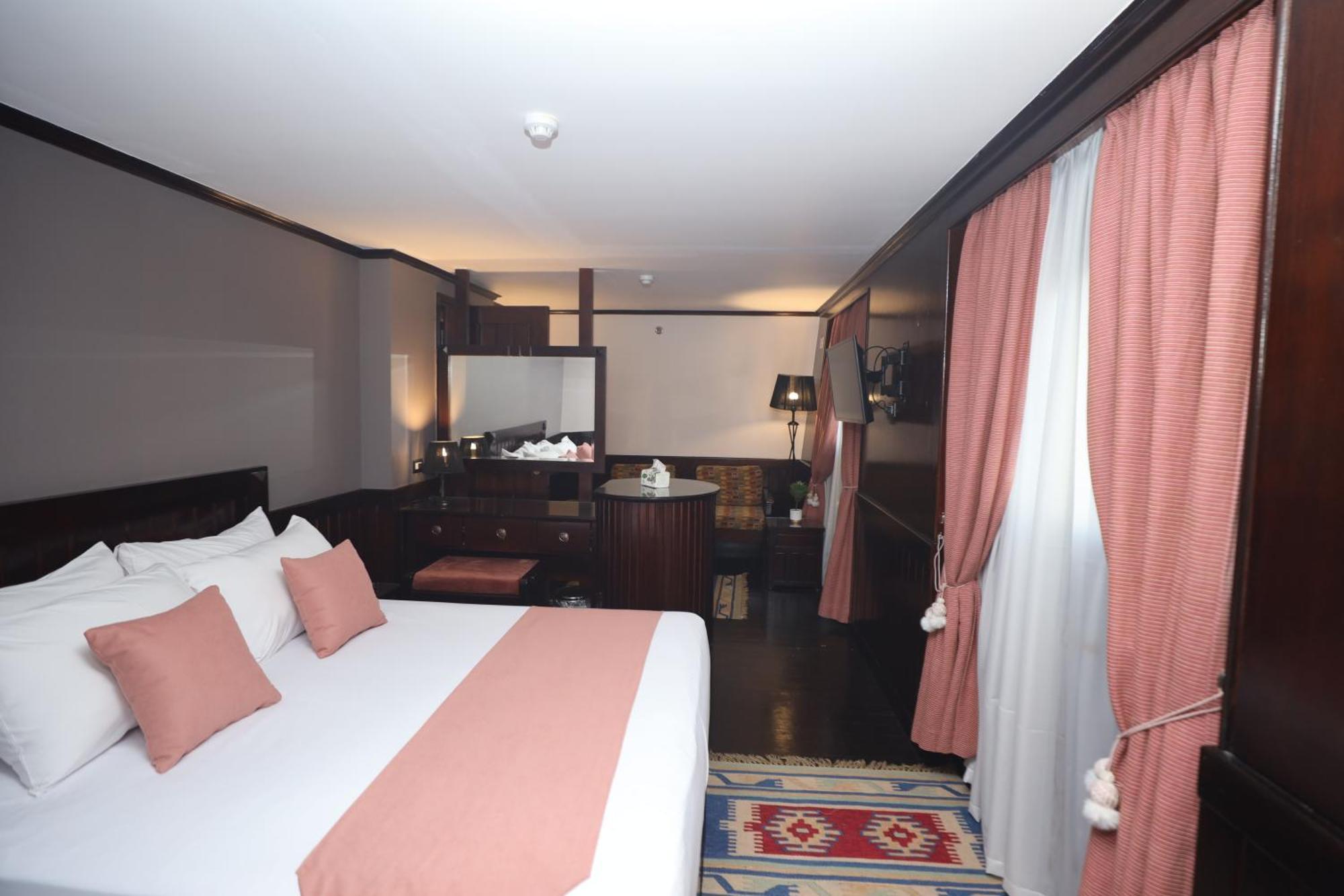 You Nile View Hotel Giza Buitenkant foto