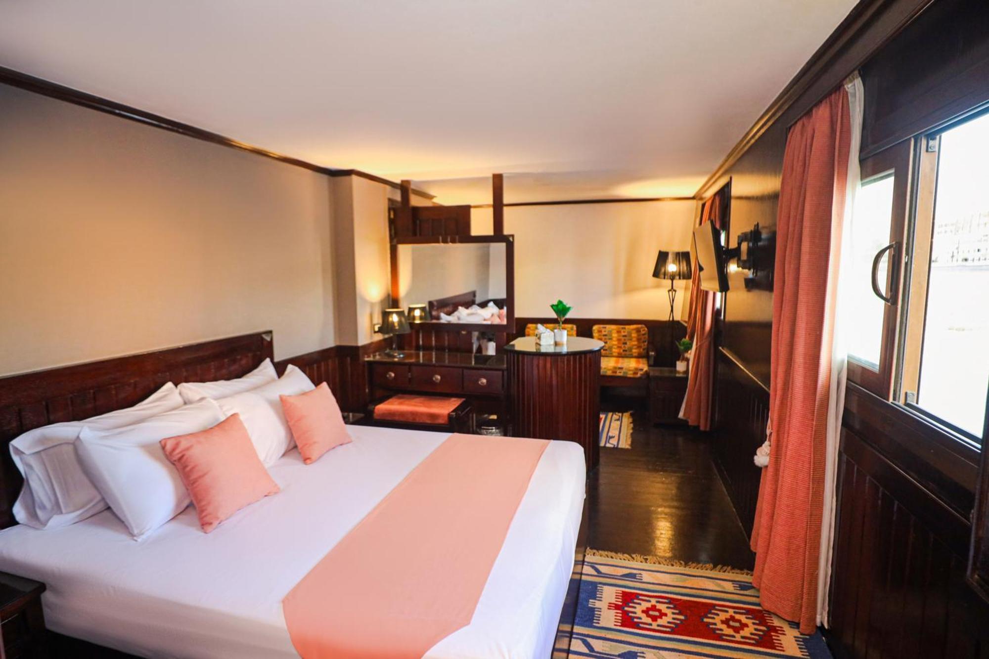 You Nile View Hotel Giza Buitenkant foto